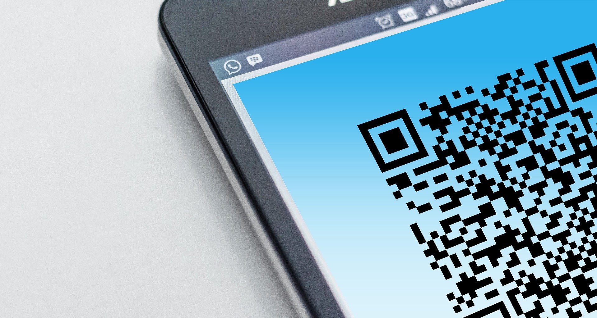 qr-code-quick-response-code-to-scan