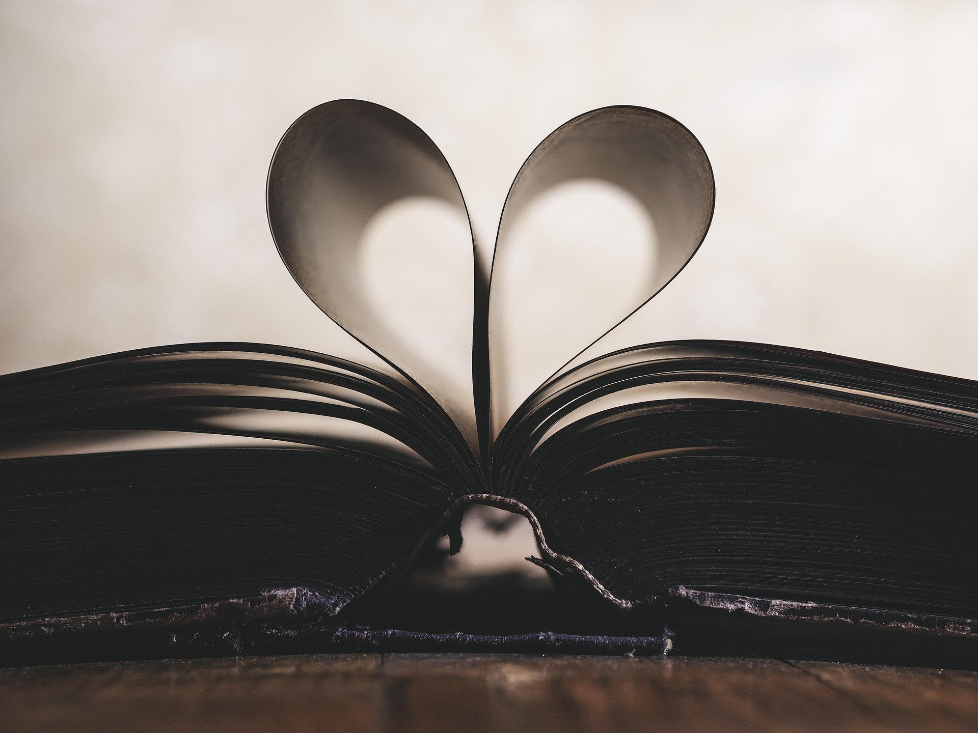 paper-heart-symbol-romance