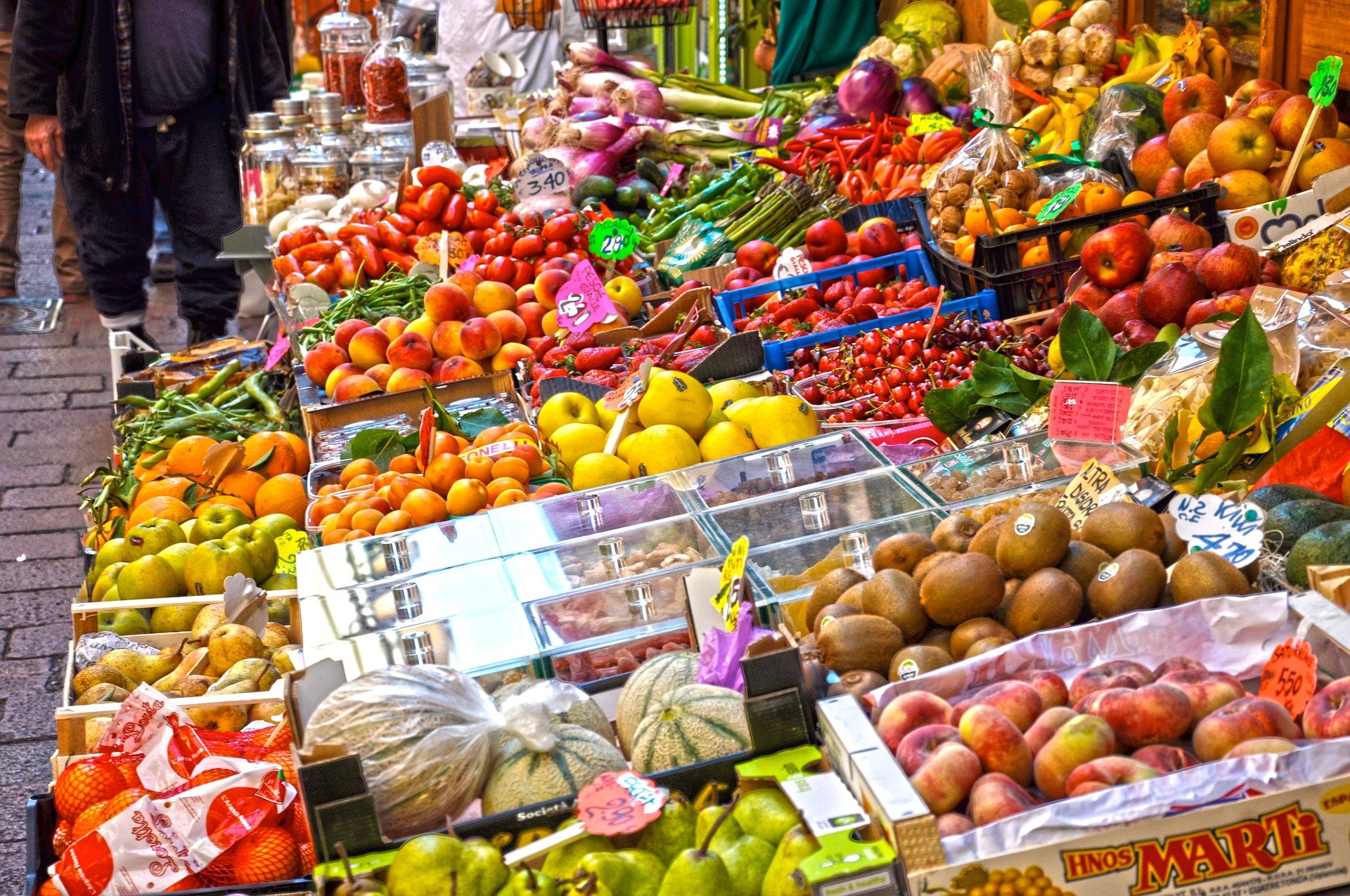 market-to-sell-stall-retail