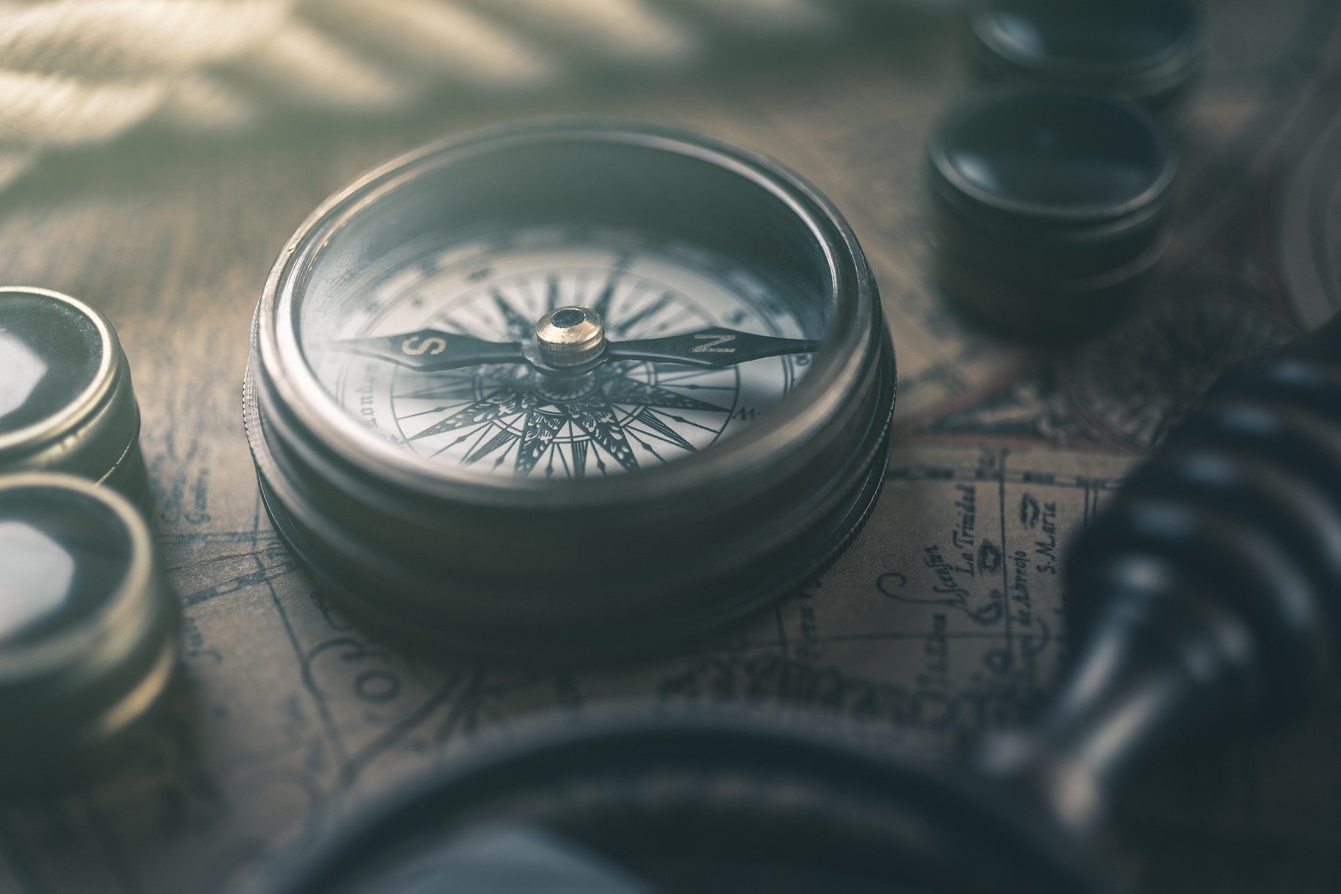 Africa map compass