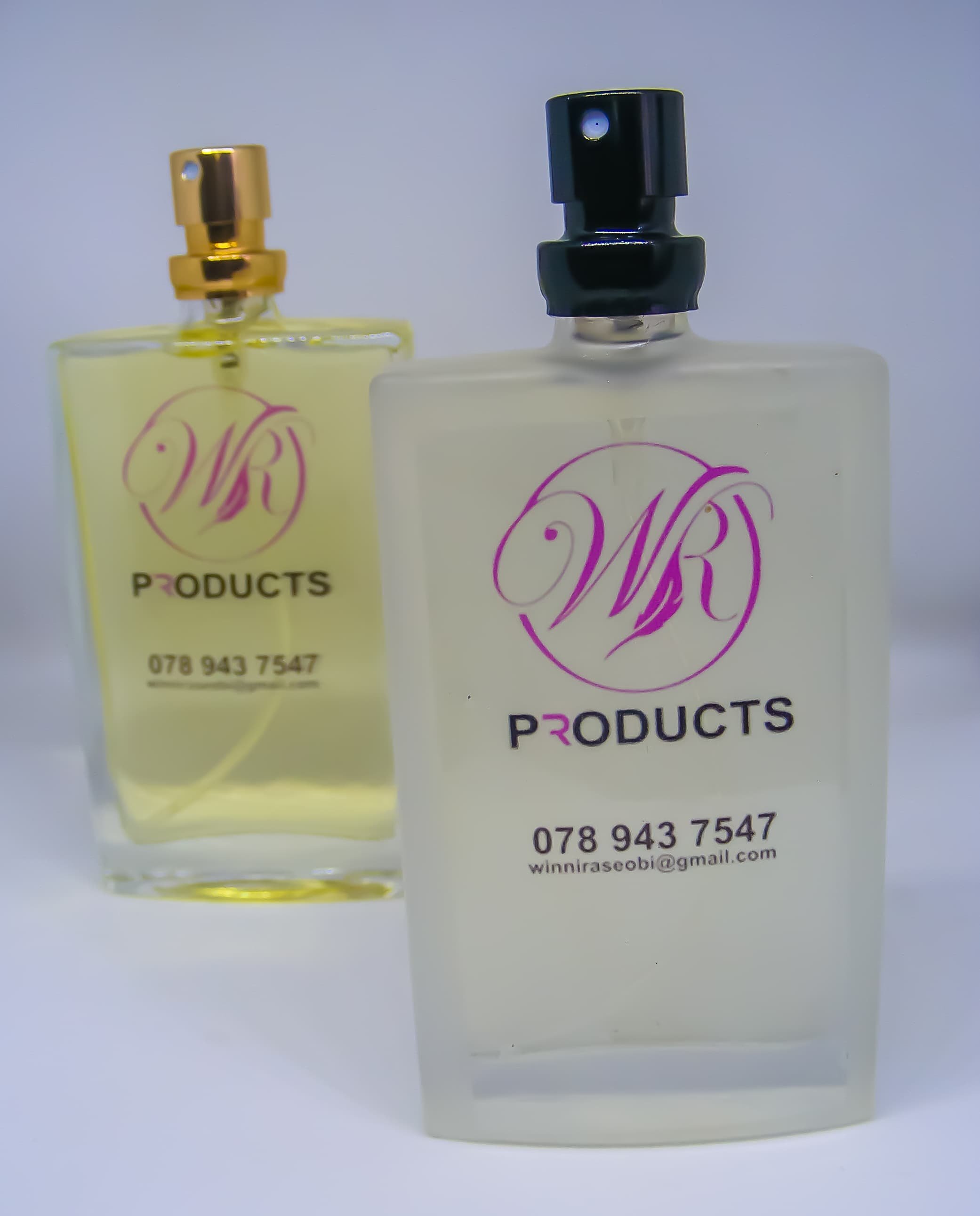 avuxeni fragrance product sample