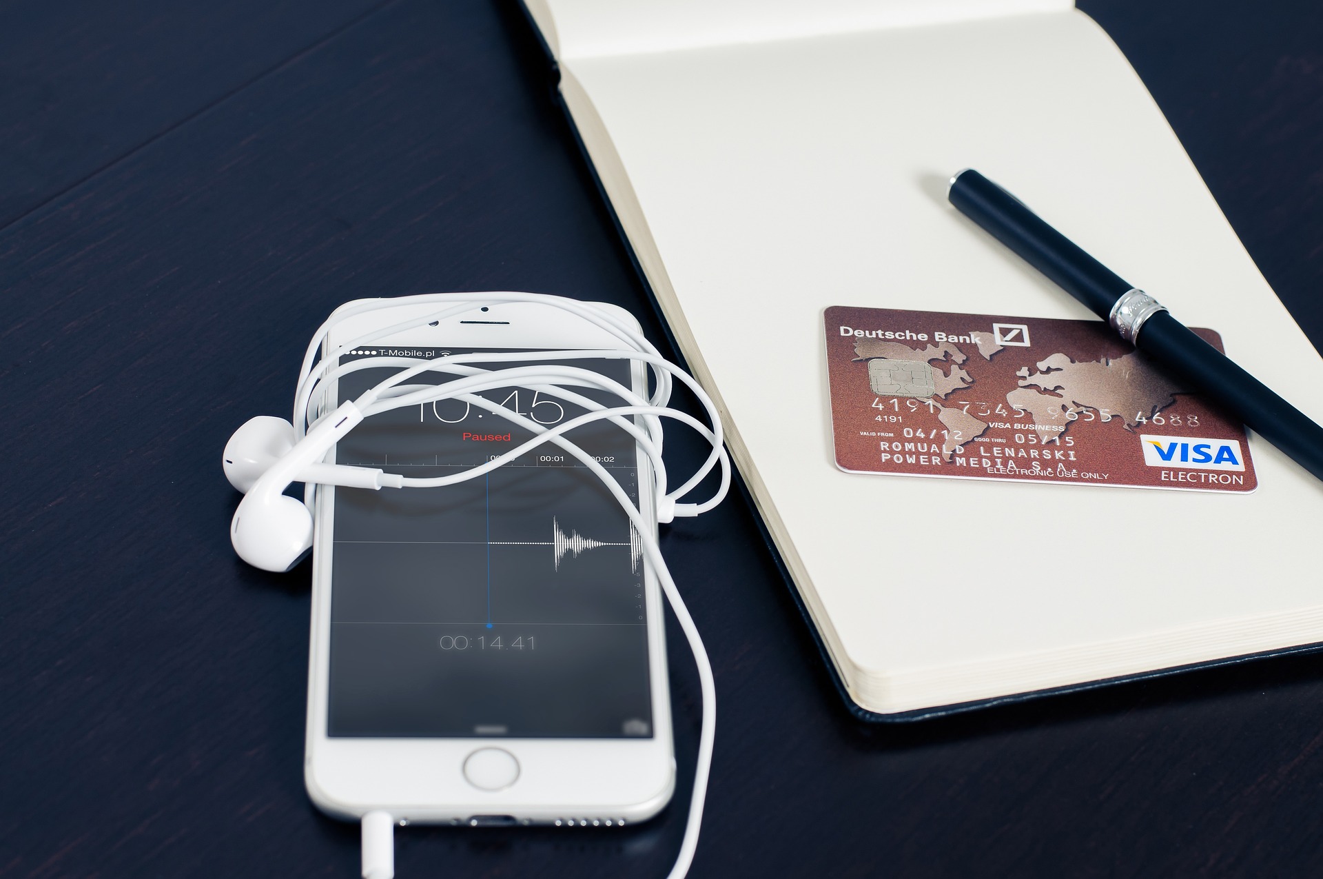 25 Proven Strategies to Boost E-Commerce Traffic Without Ads