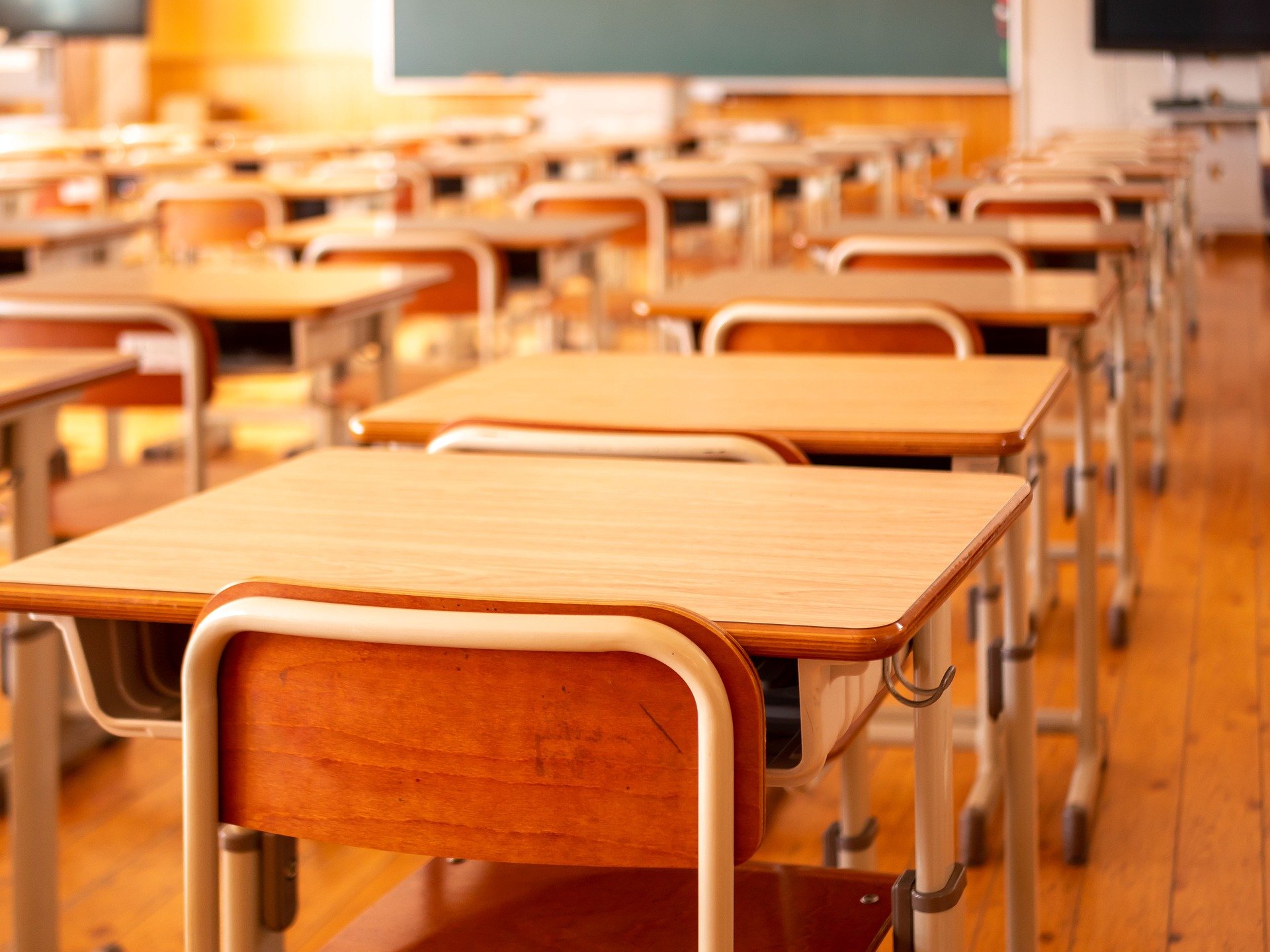 school-study-education-desk